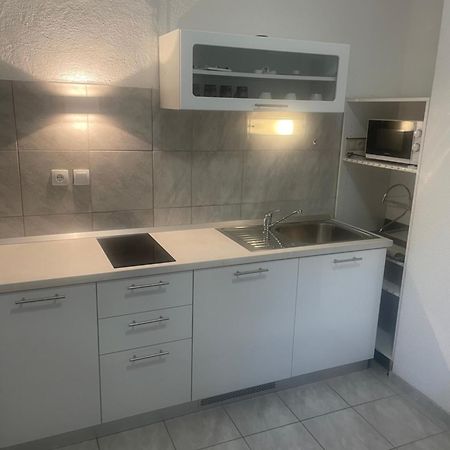 Apartmani Isabella - Ilda Radonic Єлса Екстер'єр фото