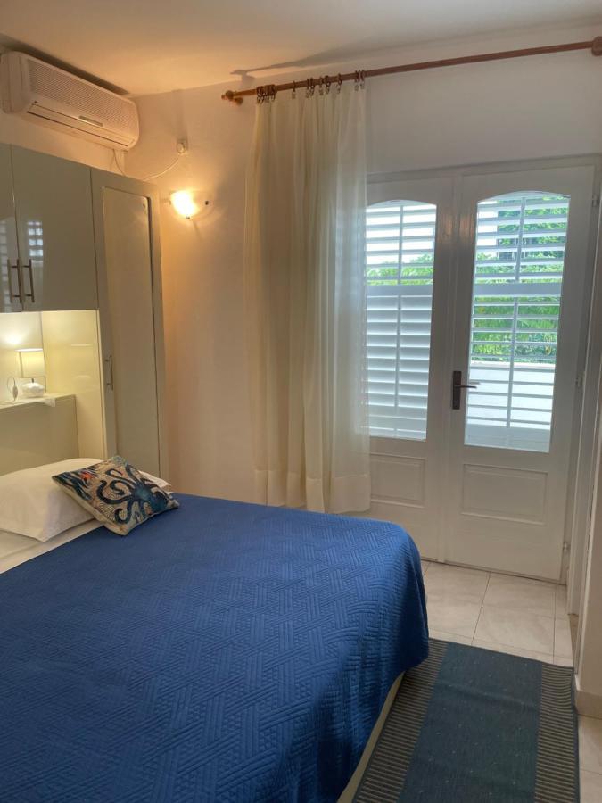 Apartmani Isabella - Ilda Radonic Єлса Екстер'єр фото