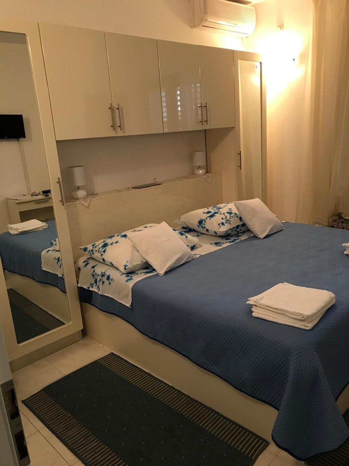 Apartmani Isabella - Ilda Radonic Єлса Екстер'єр фото