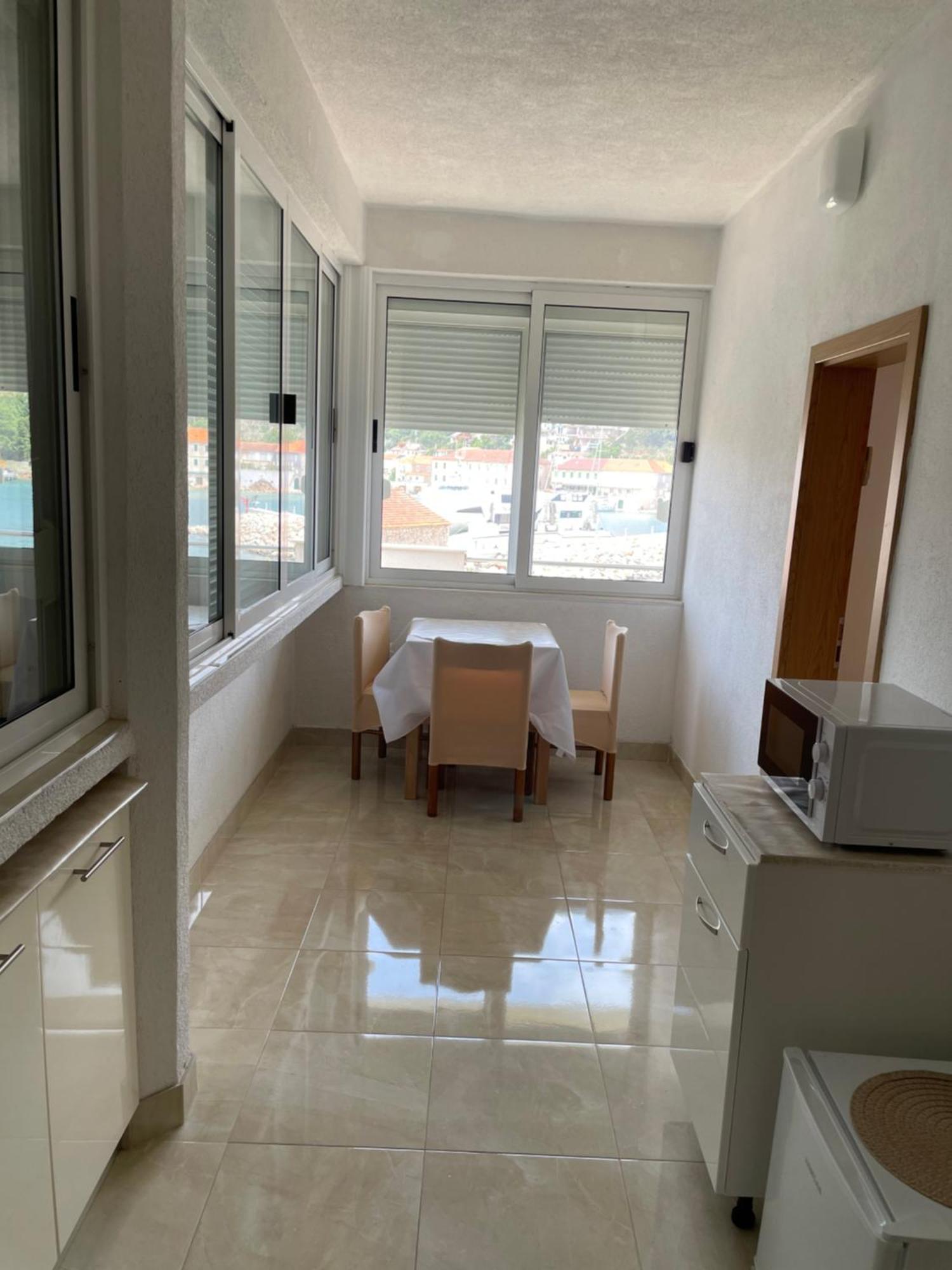 Apartmani Isabella - Ilda Radonic Єлса Екстер'єр фото