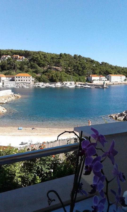 Apartmani Isabella - Ilda Radonic Єлса Екстер'єр фото